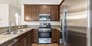 The Sierra - Beautiful 2 Bedroom Luxury Townhome with Loft, 2.5 Bath and 2 Car Garage Gallery 5