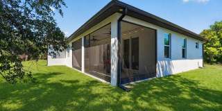3090 QUARTER Street Gallery 45