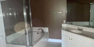 3 bedroom/2 bath furnished condo in Harbour Cove Gallery 10