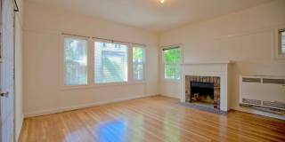 Beautiful, spacious 1-bdr with new windows, great wood floors, and lots of storage space Gallery 3