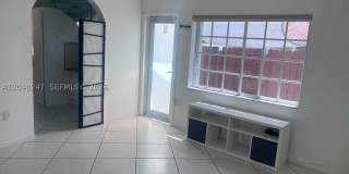 1607 SW 136th Pl Gallery 2