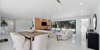 1931 NE 186th Dr Gallery 5