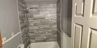 Charming 3 bed 1 bath with garage in quiet neighborhood! Gallery 3