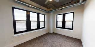 300 East LaSalle Gallery 14