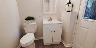 Room in 6 Bedroom Home at Henslowe Dr Gallery 13