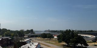 Immaculate 2/1.5/1 Condo off of Riverside Dr with a perfect river view from the top floor! Gallery 17
