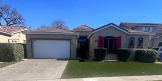 BEAUTIFUL HOME IN ELK GROVE WITH POOL!! Gallery 1