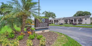 Lakeside Central Apartments Gallery 36