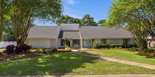 47 E Country Club Drive Gallery 1