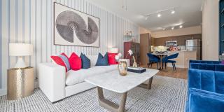 The Halstead Gallery 47