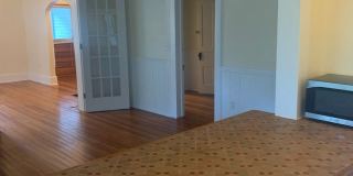Beautiful Home in the Historic District of Gainesvile Gallery 7