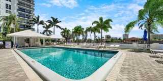 6213 Bay Club Drive Gallery 10