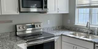 **Newly Upgraded Townhome** Gallery 6