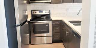 Recently Remodeled 2 bedroom Gallery 3