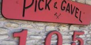 Live Close. Live Easy. Welcome to Pick  Gavel. Gallery 1