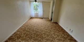 Mililani Terrace - 1 bedroom, AC, Ground Floor end unit with 1 parking Gallery 4