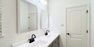 125 San Angelo Gallery 20