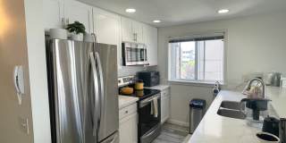 Lake Union View Condo! Gallery 7