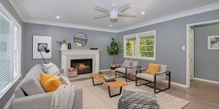 852 11th St Gallery 1