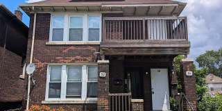 30 West Henry St - Upper Gallery 1