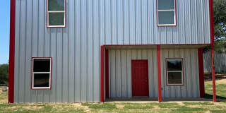 Half acre lot- 4 bedroom with extra living area-Azle Gallery 1
