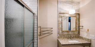 Beautifully Remodeled 4bed/3bath Home Available Near Norman Campus!! Gallery 23