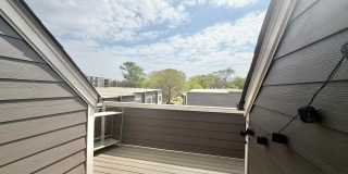 3735 S Tryon Street Gallery 31