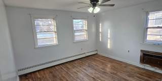 926 GREEN Lane Gallery 13