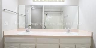 3 Bed | 2.5 Bath in Jenks! Gallery 25