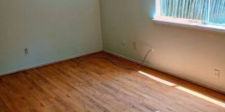 Room in 2 Bedroom Home in San Antonio Gallery 7