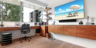 17352 W Sunset Blvd unit: 301 Gallery 16