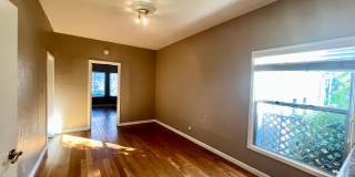 Lovely and spacious 2bd / 1 bth plus bonus room with washer & dryer! Lovely and spacious 2bd / 1 bth plus bonus room with washer & dryer! Gallery 8