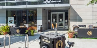 2201 Wilson Gallery 35