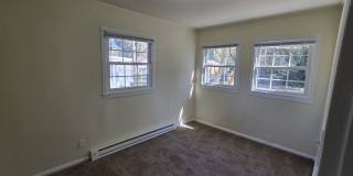 1025 Bradley Ln Gallery 12