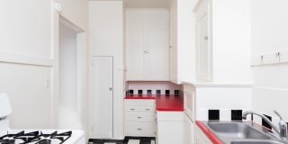 Highland Court Gallery 10
