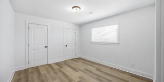 2903 15th Avenue Gallery 18