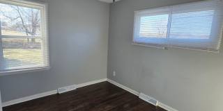 3 Bedroom Ranch with large fenced in backyard Gallery 13