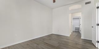 7887 N 16th Street Gallery 14