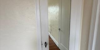 New King Edward Gallery 828