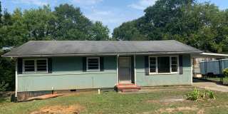 3 Bedroom, 1.5 Bathroom Home - North Rome! Gallery 1