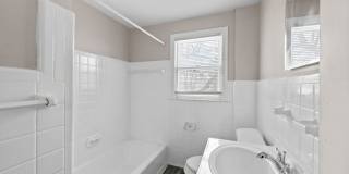 Updated 2-Bedroom, 1-Bathroom Townhome for Lease! Gallery 8