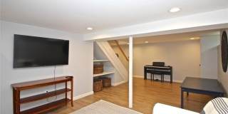 139 Coggeshall Avenue Gallery 35