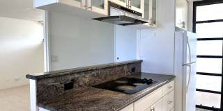 Kahala Towers 2BR/2BA/1PK Gallery 5