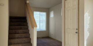 FREDRICKSON AREA 3 Bedroom, 2.5 Bathroom Puyallup Home with Den SILVER POINTE COMMUNITY Gallery 6