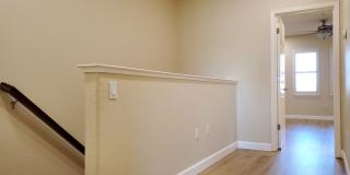 Beautiful Townhome, Solar, A/C, Very Spacious, 2c Garage, EV charger, Next to Park! Gallery 7