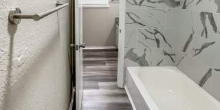 Westlake Apartments Gallery 37