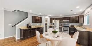 Updated 3 bedroom, 2.5 bath home in Tacoma! Gallery 8