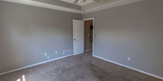 Beautiful Ranch Home Gallery 7