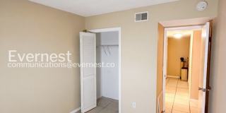 5541 Bay Boulevard Gallery 17