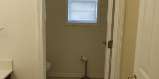 West Knoxville 37909 - Beautiful & newly remodeled with 4 bedroom, 3.5 baths - Call Sharon Arnwine (865) 313-7215 Gallery 13